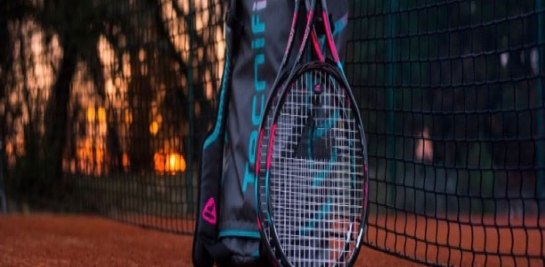 Tennislessen en training door gediplomeerd tennisleraar Jerry Wilms uit Heerhugowaard om de regio Alkmaar, Heerhugowaard en Heiloo.